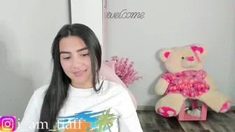 Tifany_tay2 squirt nude on cam