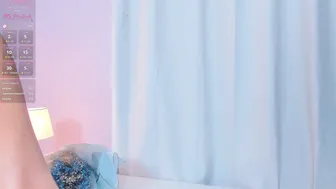 candy_flo shy - 18-Oct-2025
