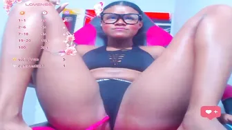 Karla_latina_28 nude cam 10-18-2025