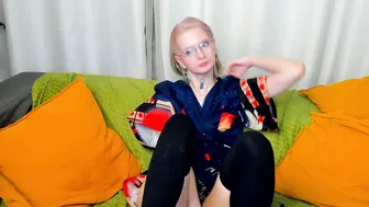 Lika_haris hairy 10/18/2025