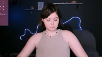 nikol_kitt (10/19/2025) camvideo