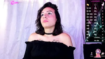 Lunacandyy1323 cam (10-19-2025)