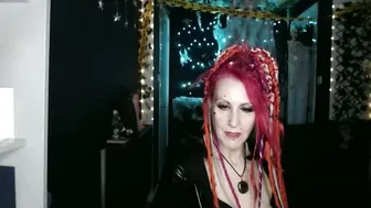 saucysky british cam sex