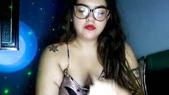 amaralof bigboobs - (10-19-2025)