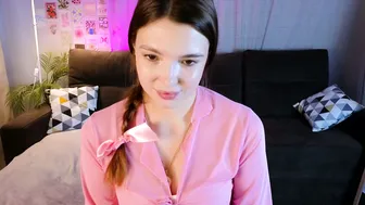 marshmelany naked 19-Oct-2025