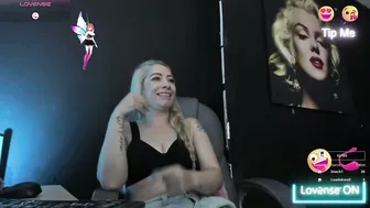 Viktoria_davis_ 19-Oct-25