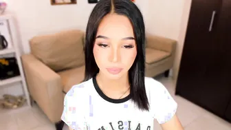 ivorycollins selfsuck nude chat