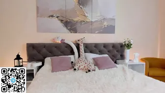 ariella_sol young - (04-28-2025)