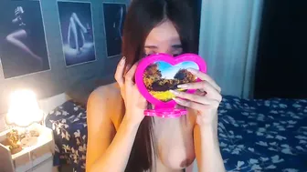 bitch_destroyer live on cam 19 October 2025