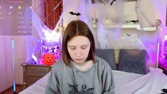 babees_eva 19-Oct-25 sex chat