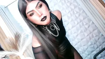 mysterious_diva (10/19/2025)