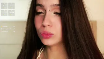 Vivid_girls 19-Oct-25