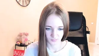 katekayer webcam video 19 October 2025