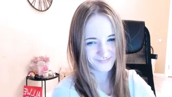 katekayer webcam video 19 October 2025