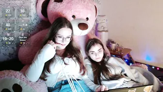 Sophiesuvi 19 October 2025 live cam video
