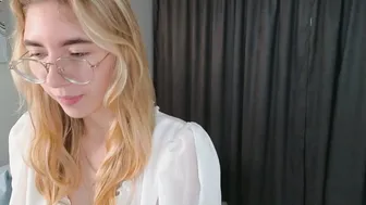 Rosa_jones_ smalltits on cam