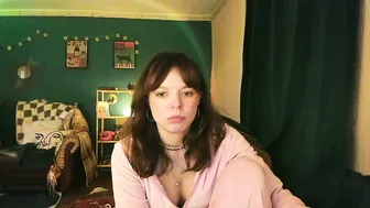 Clancyosbourne live cam show 10-19-2025