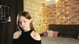 deyvessa skinny (10/19/2025)