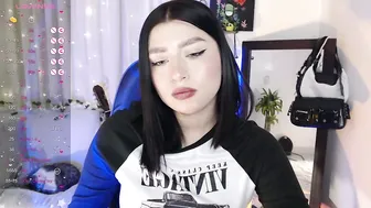 Mily_thomson_b lush cam sex