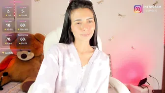 princessluna_14 on webcam (10/20/2025)