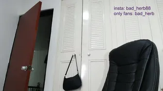 _real_bad_herb cam porn 10-20-2025