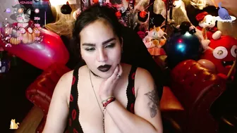 kureiji_fetish posing on webcam 20-Oct-2025