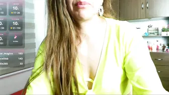 valeria_teiku1 nude cam video 10/20/2025