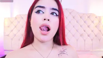Khloejohnson cam girl 10/20/2025