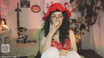 blushing_nymph webcam show 10/20/2025