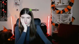 Lissa_night shy sex chat cam
