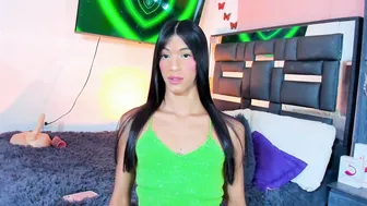 Gio_gray naked on cam sex chat