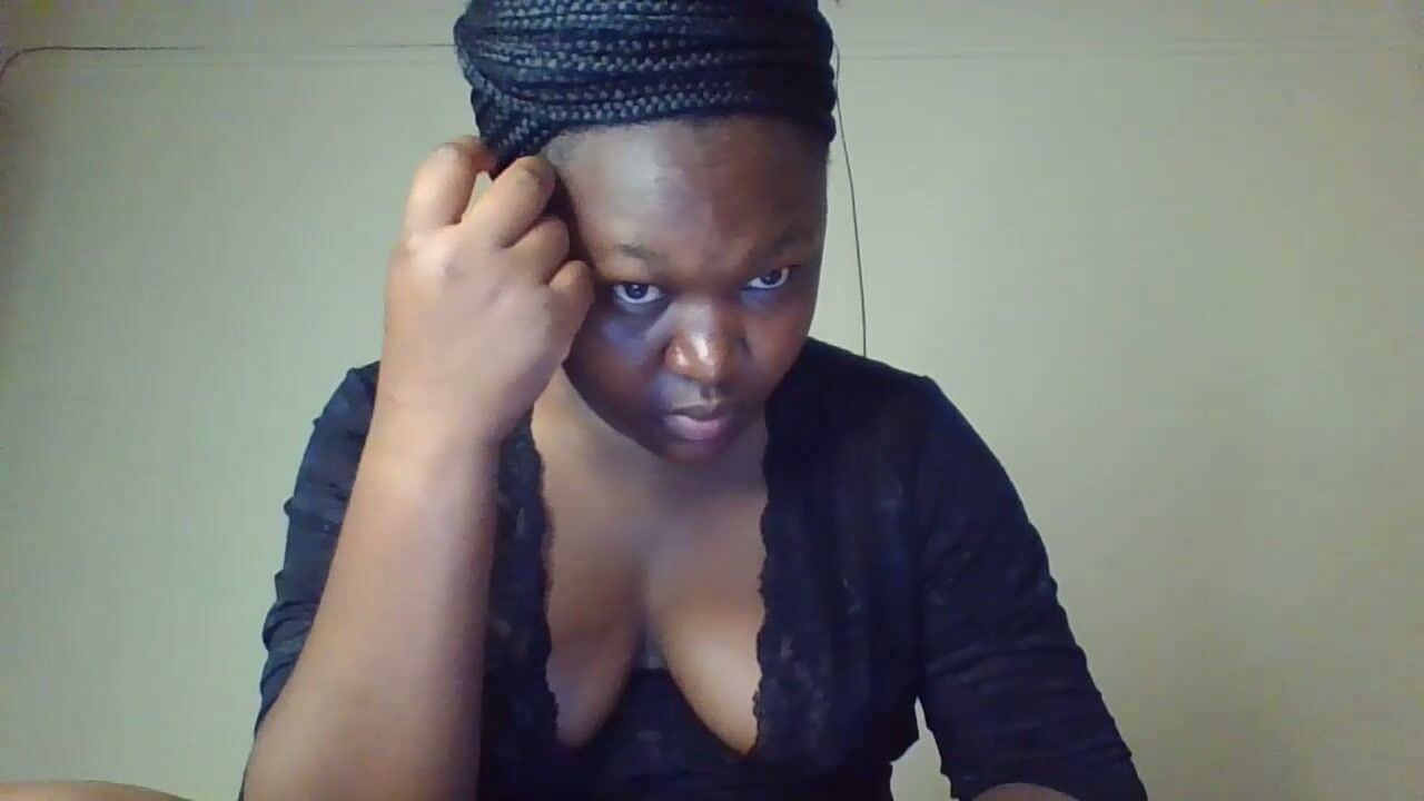coolgirl001 (10-20-2025)
