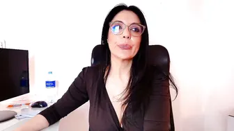 Zuzana21 10-20-2025