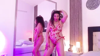 serena_houstonn cam porn video 20-Oct-2025