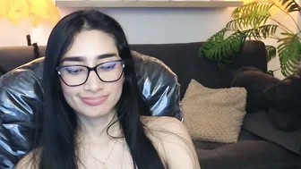 iris_cam_ recorded nude video 273572