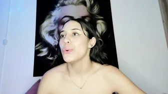 tania06 10-20-2025