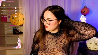 Miraluccian nude video chat (10/20/2025)