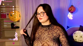 Miraluccian nude video chat (10/20/2025)