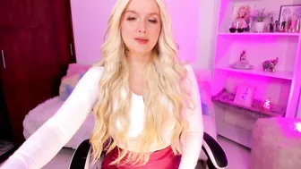 Mila_violet nude cam 21-Oct-25