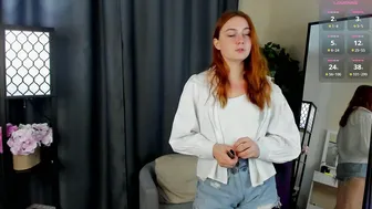 Yvonekeniry nude cam video 21-Oct-25