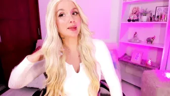 mila_violet feet hot live cam video