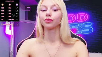 Alessiacroft camvideo 10-21-2025