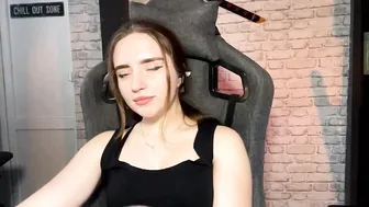 Loreanyeatman 21-Oct-25 bigboobs