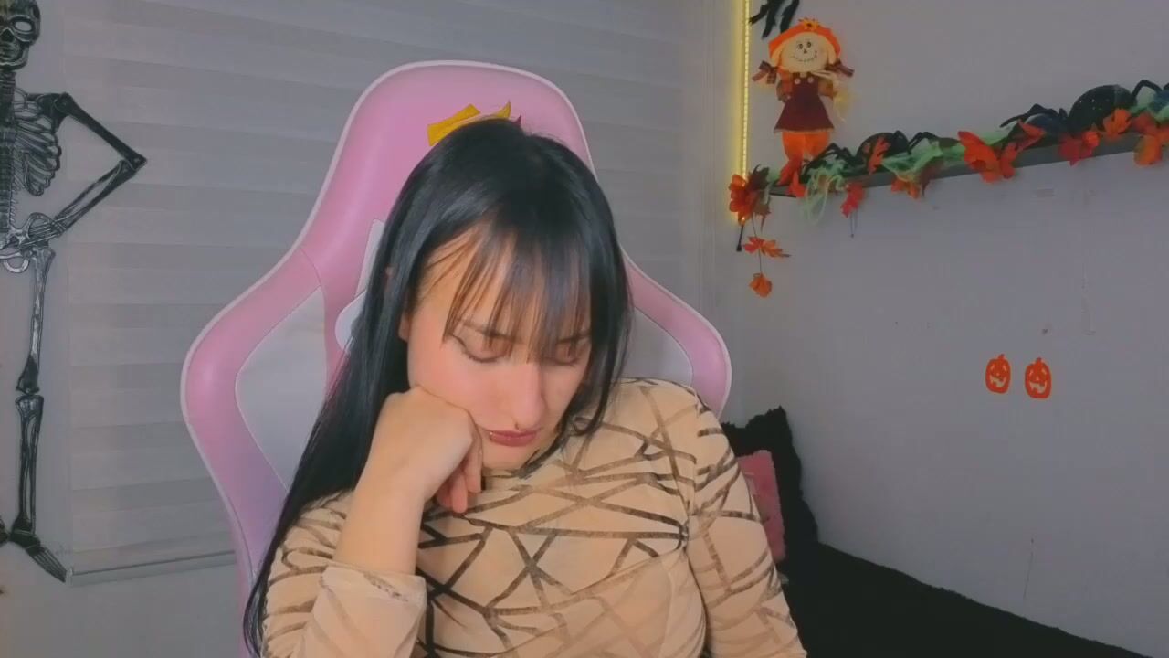 Saraa_ramirez (10-21-2025)
