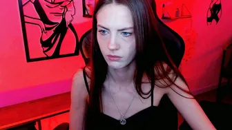 Emilywiled horny amateur (10/21/2025)