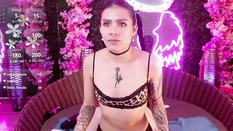 Milla_davis submissive - 21 October 2025
