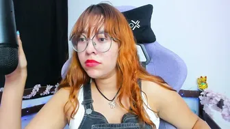 gigimooon latina - 22-Oct-25