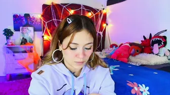 Alisson_zafiro 10-22-2025