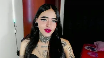 lia_volkov 10/22/2025