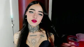lia_volkov 10/22/2025